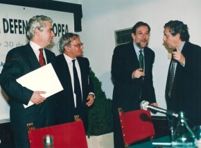 IX Seminario de Defensa. Nuevas dimensiones de la defensa europea (1996)