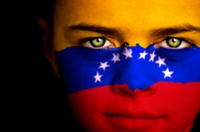 Venezuela merece más (2003)
