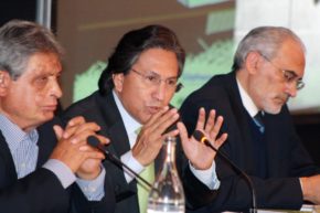 XV Foro Eurolatinoamericano de Comunicación. 200 años de independencias (2009)