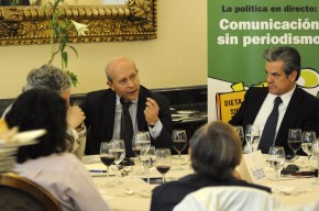 X Jornada de Periodismo Coca-Cola. La política en directo: comunicación sin periodismo