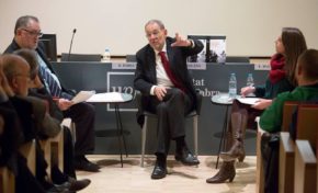 Javier Solana y Rafael Jorba se encargaron de presentar «El mundo es una idea» , recopilación de artículos de Xavier Batalla