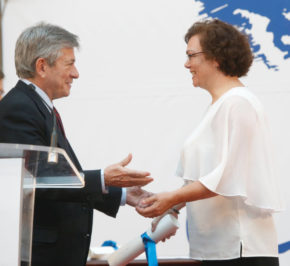 Europa es como la Sagrada Familia: si miras a las partes que ya están terminadas es esplendorosa, pero también tiene andamios, gruas y zonas en construcción – <strong>Nuria Sans</strong> en el XXIII Premio Madariaga