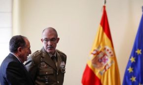 XXX Seminario Internacional de Seguridad y Defensa. La guerra híbrida: La mentira como arma y la verdad como víctima