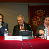 José María Ridao, Felipe González y Vicente Vallés