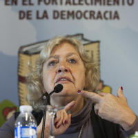 Mónica González