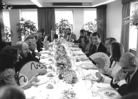 Coloquio con SAR Don Felipe de Borbón