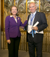 Nadia Calviño y Mariano Guindal