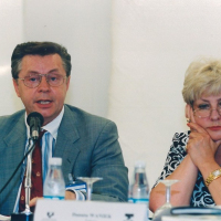 Rudolf Joo y Danuta Waniek