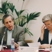 Miguel Ángel Aguilar y Hanna Suchocka