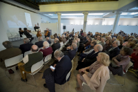 Imagen de la agrupación de la Orquesta Sinfónica de Madrid interpretando una pieza al comienzo del acto