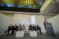 Nativel Preciado durante sus palabras en el homenaje