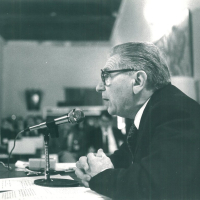 Pierre Gallois - I Seminario Defensa.jpg