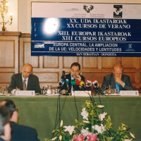 La ampliación de la Unión Europea. Velocidades y lentitudes