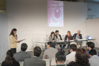 María Andrés Marín lee las conclusiones del encuentro