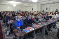 Publico durante de la primera de las sesiones