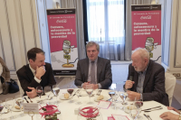 Juan Ignacio de Elizalde, Íñigo Méndez de Vigo y Diego Carcedo