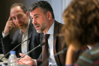 Santi Vila durante una de sus intervenciones