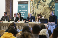 Um momento de la segunda sesión: "Desafección y juventud".
