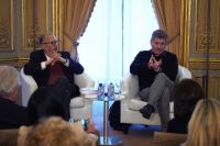 Hugo Coya y Santiago Roncagliolo en la conversación "Perú. La eterna sombra de la corrupción"