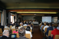 Plano general de la sala durante la celebración de la segunda sesión