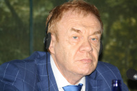 Sergey Khenkin