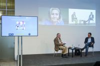 Marlene Wind, junto a Miguel Ángel Aguilar y José Ignacio Torreblanca